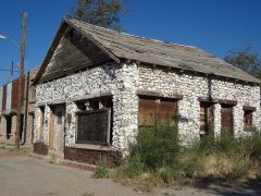 Old Bldg On 66 In Az