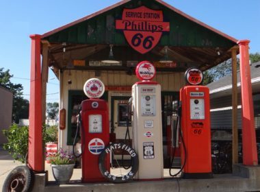 Mahans Route 66 Gas Station in Springfield_IL